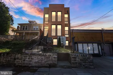 1803 12 Monroe St NE #101, Washington, DC 20018