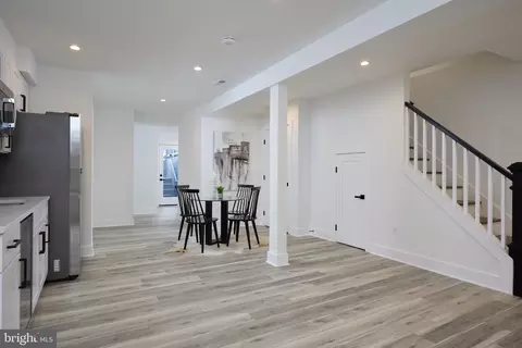 Dining - 100 V St NE, Washington, DC 20002 photo 6 of 7