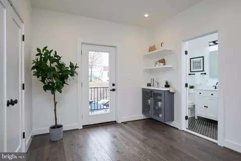 Other - 100 V St NE, Washington, DC 20002 photo 1 of 10