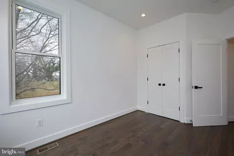 Entry Way - 100 V St NE, Washington, DC 20002 photo 1 of 2
