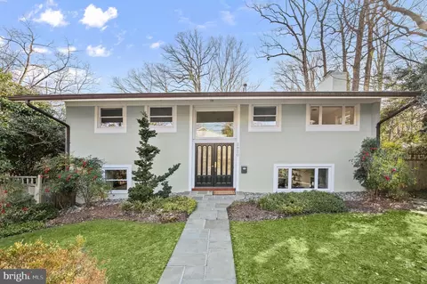 2820 Ellicott St NW, Washington, DC 20008