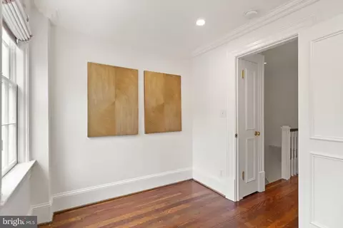 1238 29th St NW, Washington, DC 20007 photo 14