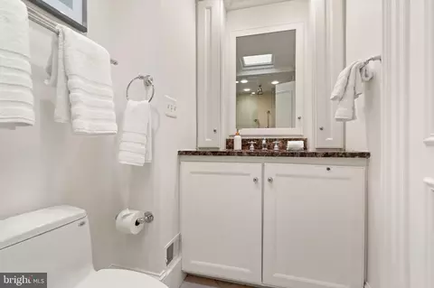 1238 29th St NW, Washington, DC 20007 photo 15