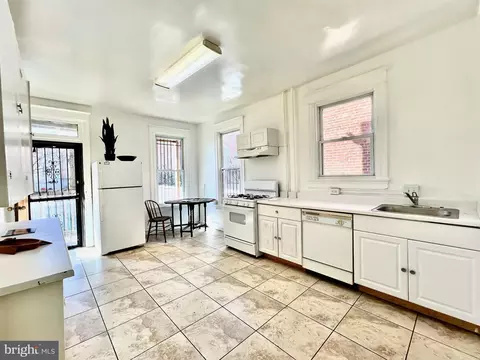 Kitchen - 1207 D St NE, Washington, DC 20002 photo 3 of 6