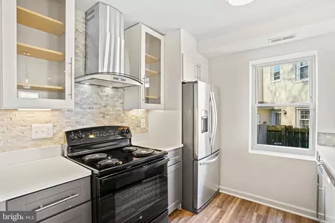 4707 Bass Pl SE, Washington, DC 20019 photo 7