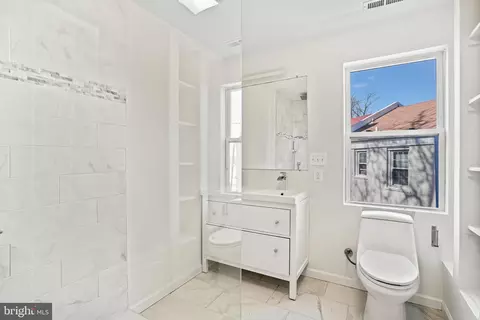 4707 Bass Pl SE, Washington, DC 20019 photo 14