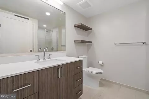 1211 Van St SE #1102, Washington, DC 20003 photo 5