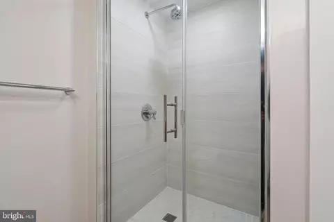 1211 Van St SE #1102, Washington, DC 20003 photo 6