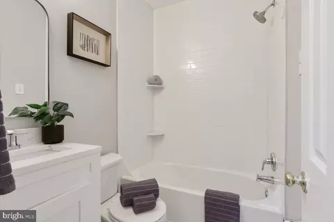 Bath - 906 13th St NE, Washington, DC 20002 photo 2 of 2