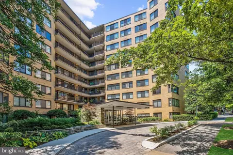 4740 Connecticut Ave NW #205, Washington, DC 20008