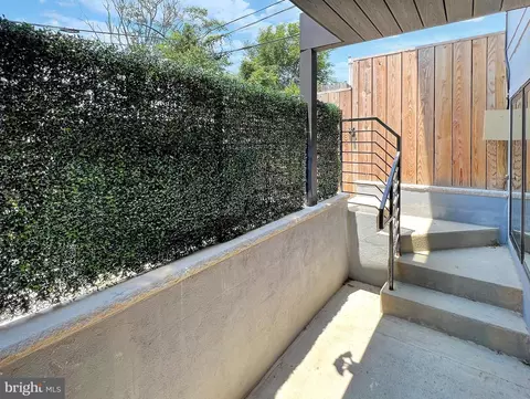 1026 18th St NE #2, Washington, DC 20002 photo 8