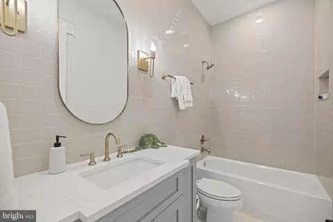 Bath - 217 16th St NE #1, Washington, DC 20002 photo 1 of 3
