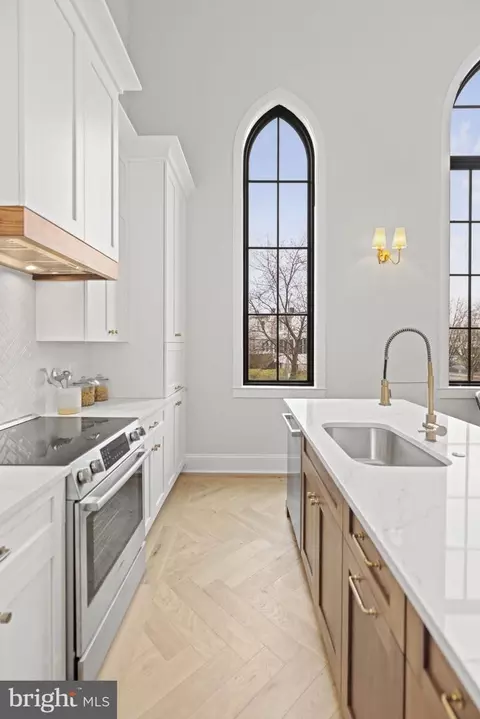 Other - 217 16th St NE #1, Washington, DC 20002 photo 1 of 4