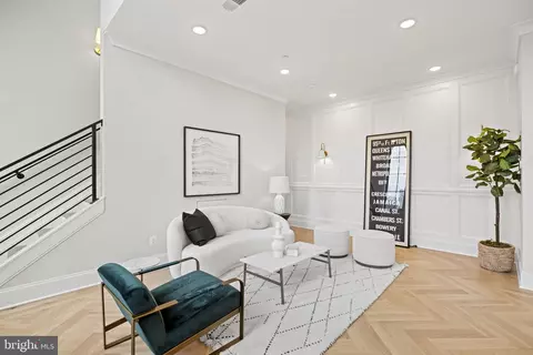 Living - 217 16th St NE #1, Washington, DC 20002 photo 1 of 3