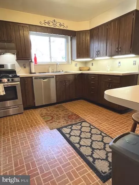 Kitchen - 3637 Appleton St NW, Washington, DC 20008 photo 1 of 2