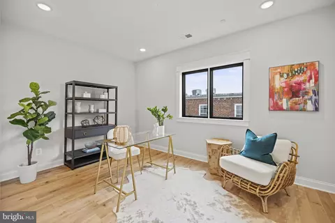 Dining - 217 16th St NE #6, Washington, DC 20002 photo 3 of 3