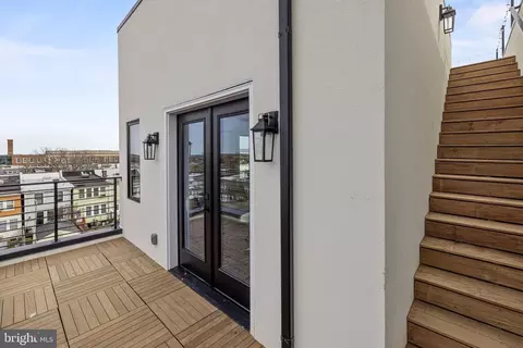 Exterior - 217 16th St NE #9, Washington, DC 20002 photo 5 of 12