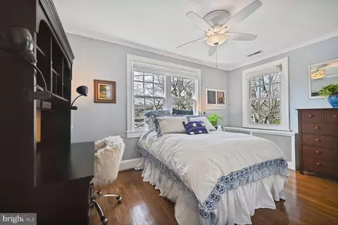 Bedroom - 2901 34th St NW, Washington, DC 20008 photo 9 of 19
