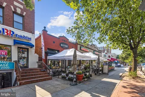 View/Area - 2901 34th St NW, Washington, DC 20008 photo 1 of 5