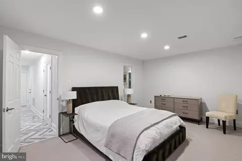3936 Georgetown Ct NW, Washington, DC 20007 photo 23