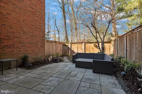3936 Georgetown Ct NW, Washington, DC 20007 photo 28