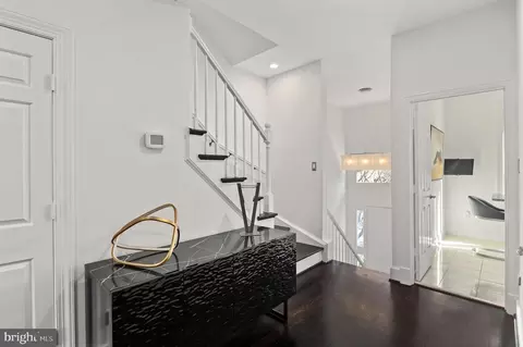 3936 Georgetown Ct NW, Washington, DC 20007 photo 3