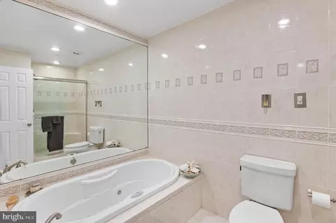3936 Georgetown Ct NW, Washington, DC 20007 photo 18