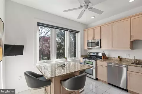 3936 Georgetown Ct NW, Washington, DC 20007 photo 5