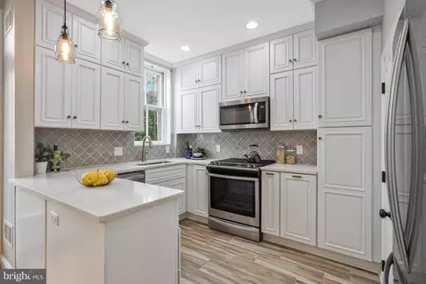 Kitchen - 119 13th St SE, Washington, DC 20003 photo 2 of 6