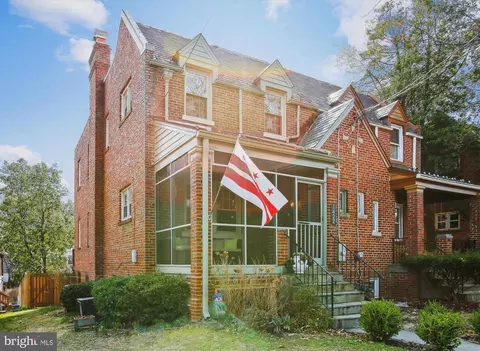 1422 Whittier St NW, Washington, DC 20012
