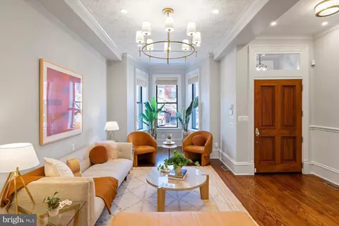 123 5th St NE, Washington, DC 20002