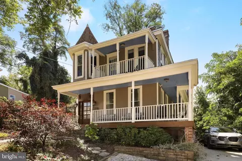 1617 W W St SE, Washington, DC 20020