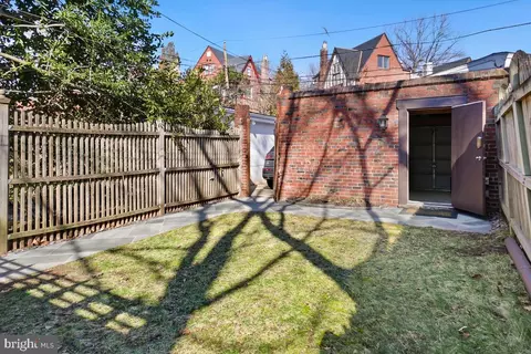Exterior - 4449 Volta Pl NW, Washington, DC 20007 photo 6 of 9