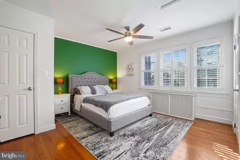 Bedroom - 4449 Volta Pl NW, Washington, DC 20007 photo 2 of 4