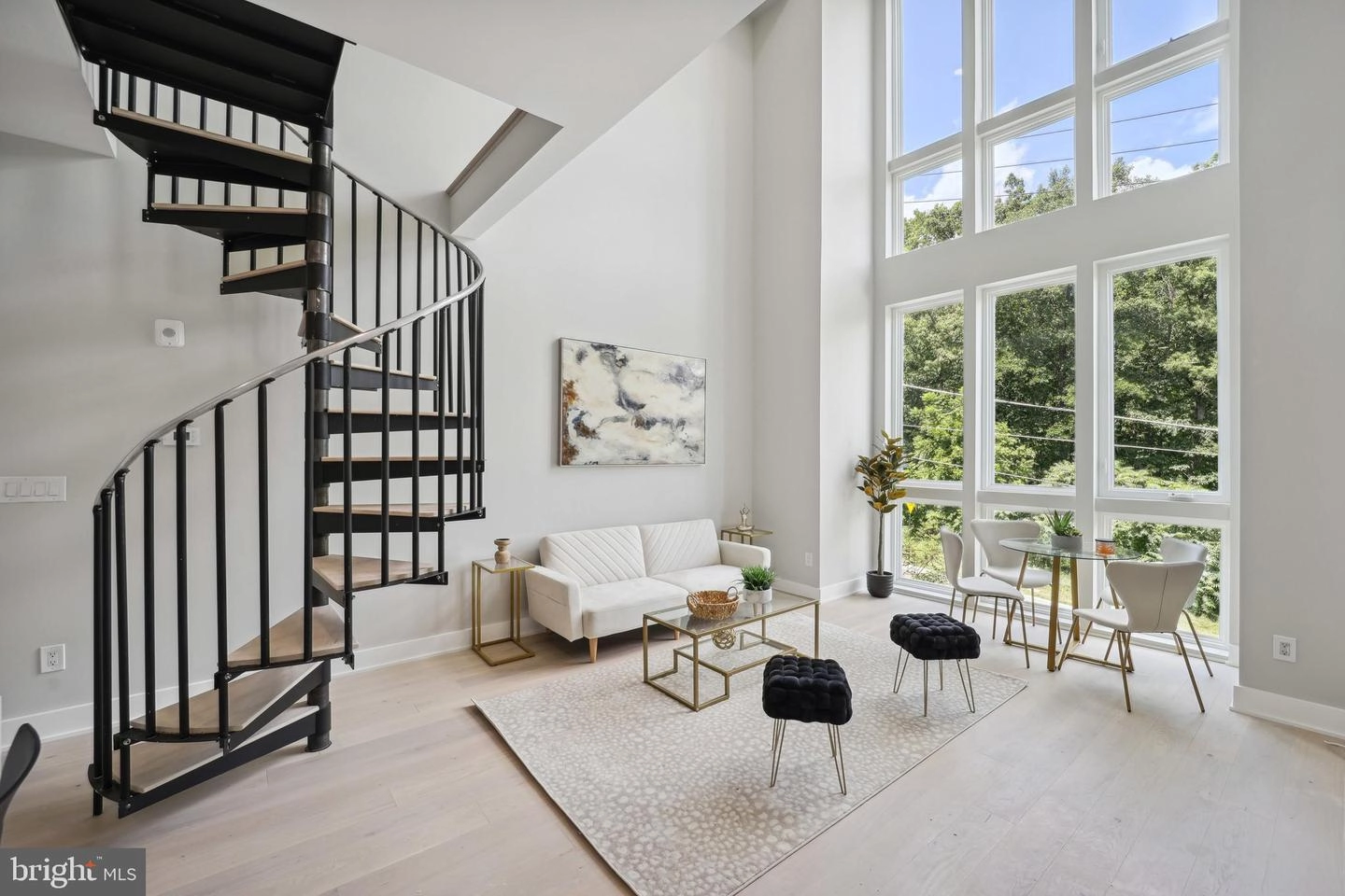 2213 M St NE #3, Washington, DC 20002 photo 1