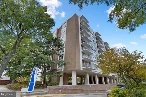 1435 4th St SW #B205, Washington, DC 20024