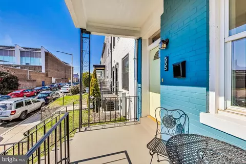 Exterior - 535 Gresham Pl NW, Washington, DC 20001 photo 3 of 9