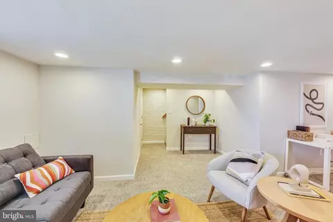 Living - 535 Gresham Pl NW, Washington, DC 20001 photo 6 of 6