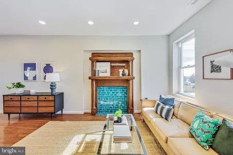 Living - 535 Gresham Pl NW, Washington, DC 20001 photo 2 of 6