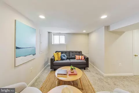 Living - 535 Gresham Pl NW, Washington, DC 20001 photo 5 of 6