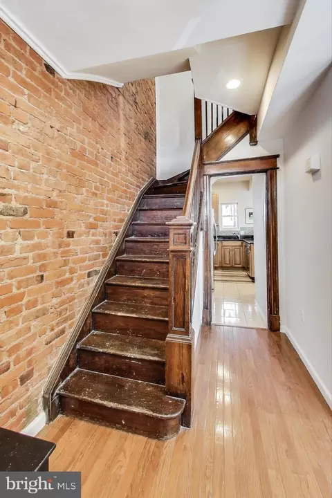 Entry Way - 535 Gresham Pl NW, Washington, DC 20001 photo 1 of 3