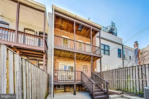Exterior - 535 Gresham Pl NW, Washington, DC 20001 photo 7 of 9