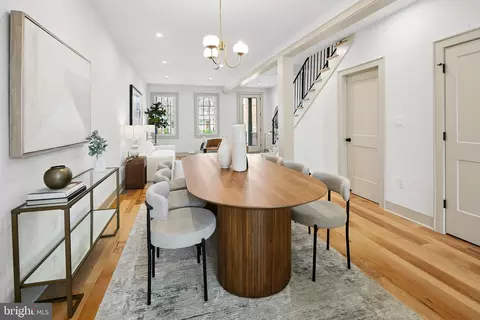 Dining - 1613 E Capitol St SE, Washington, DC 20003 photo 1 of 4