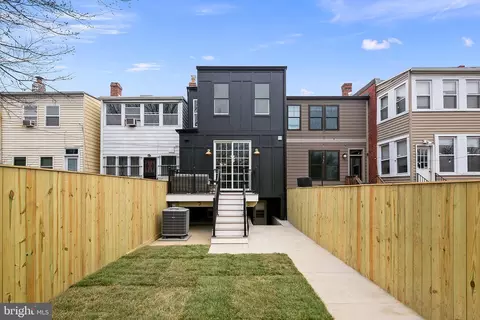 Exterior - 1613 E Capitol St SE, Washington, DC 20003 photo 7 of 10