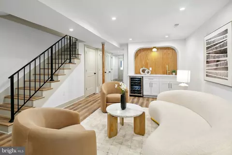 Living - 1613 E Capitol St SE, Washington, DC 20003 photo 7 of 8