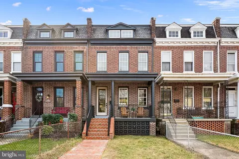 1613 E Capitol St SE, Washington, DC 20003