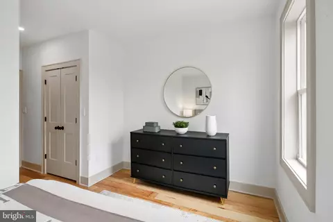 Bedroom - 1613 E Capitol St SE, Washington, DC 20003 photo 8 of 10