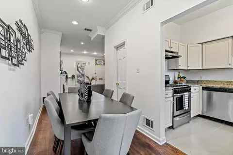 Dining - 611 10th St NE, Washington, DC 20002 photo 2 of 2