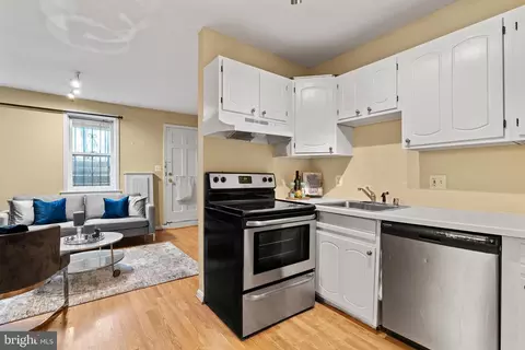 Kitchen - 611 10th St NE, Washington, DC 20002 photo 5 of 5