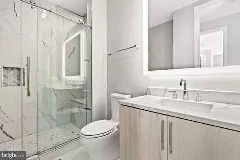 Bath - 646 H St NE #504, Washington, DC 20002 photo 3 of 3